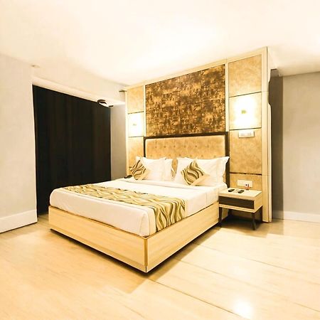 The Almora Residency - Complimentary Airport Trasnfer Hotel New Delhi Exterior foto