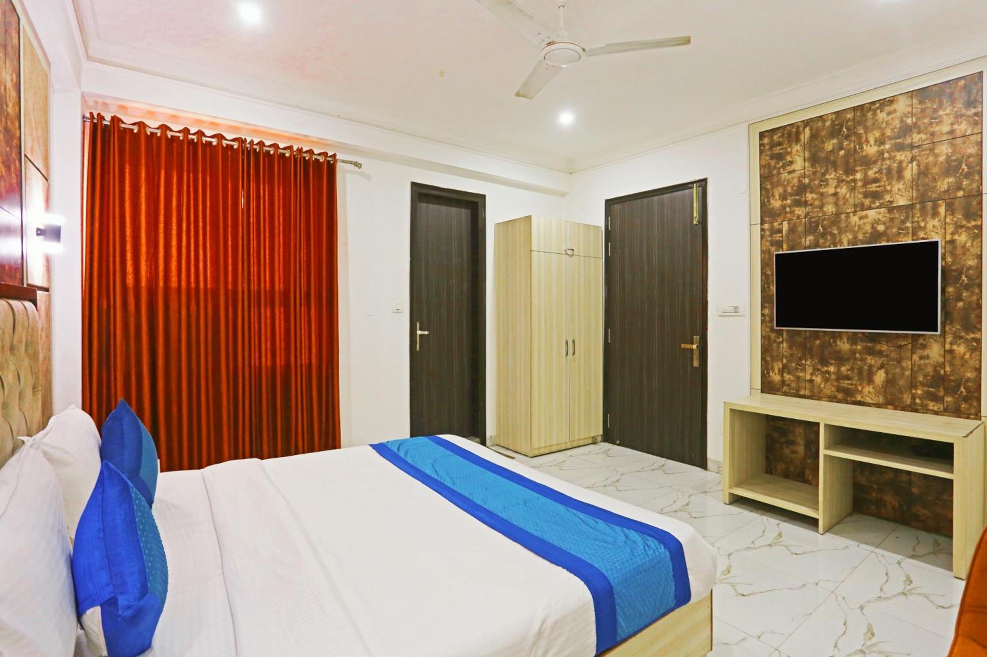 The Almora Residency - Complimentary Airport Trasnfer Hotel New Delhi Exterior foto