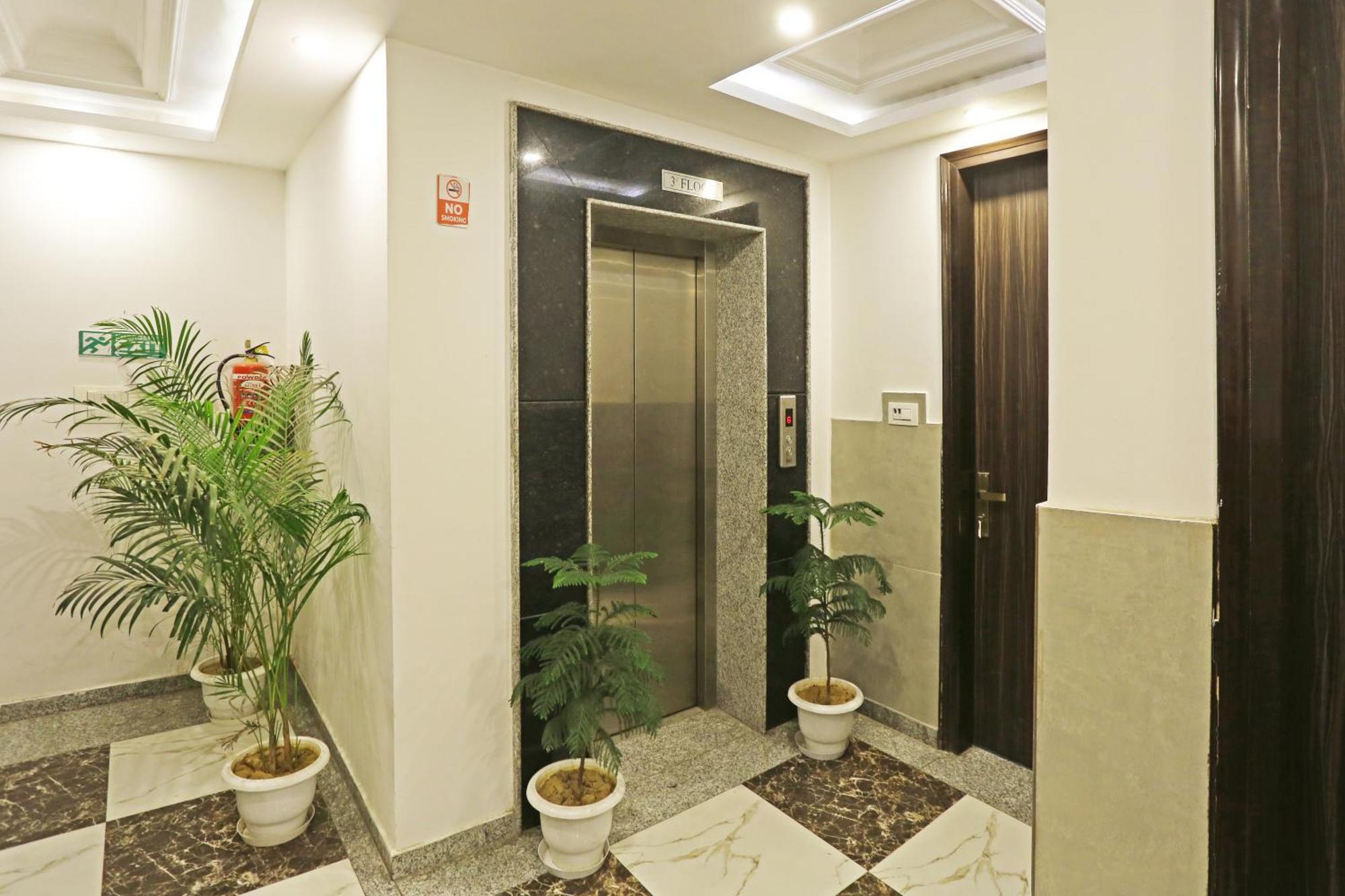 The Almora Residency - Complimentary Airport Trasnfer Hotel New Delhi Exterior foto