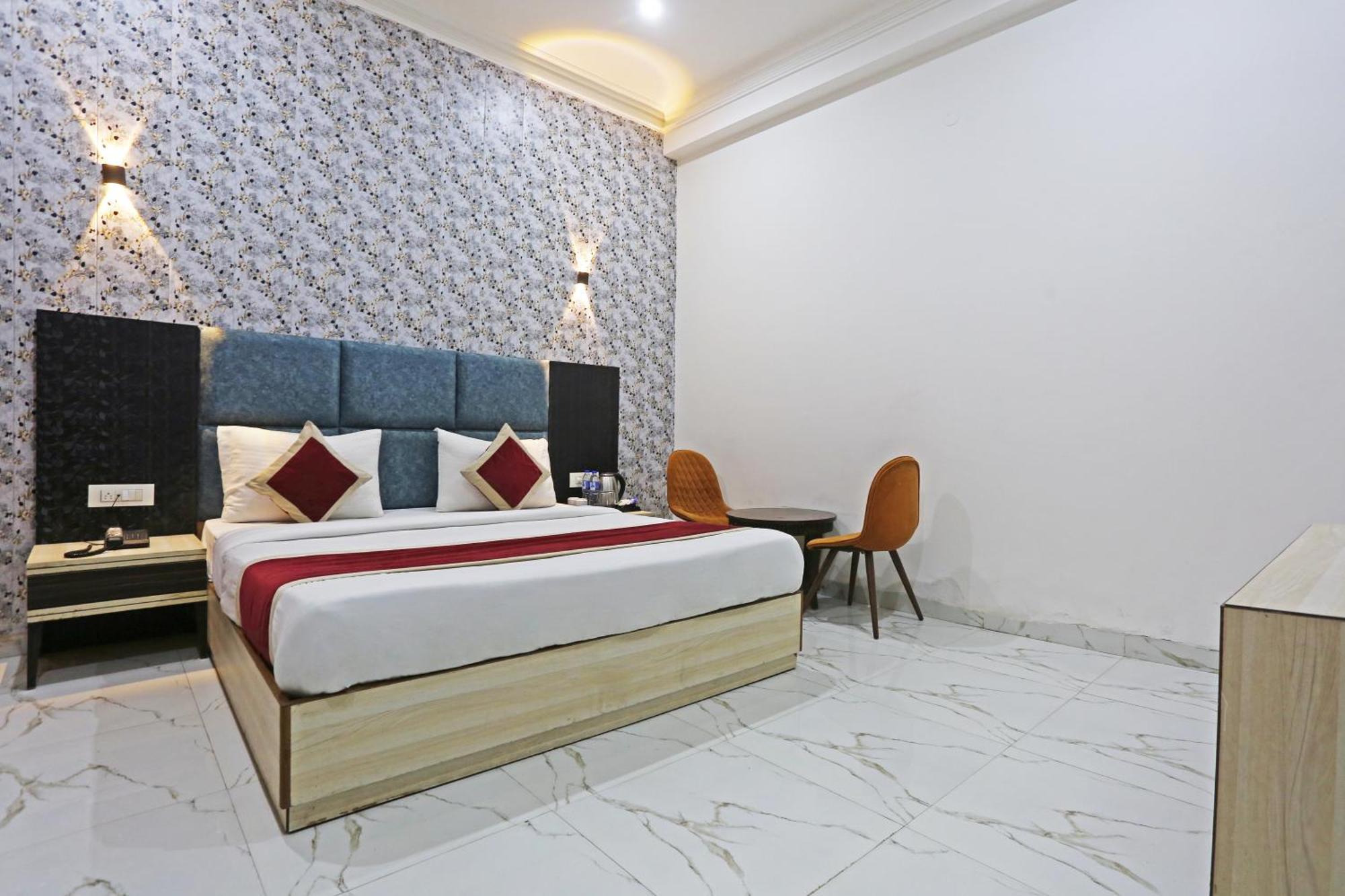The Almora Residency - Complimentary Airport Trasnfer Hotel New Delhi Exterior foto